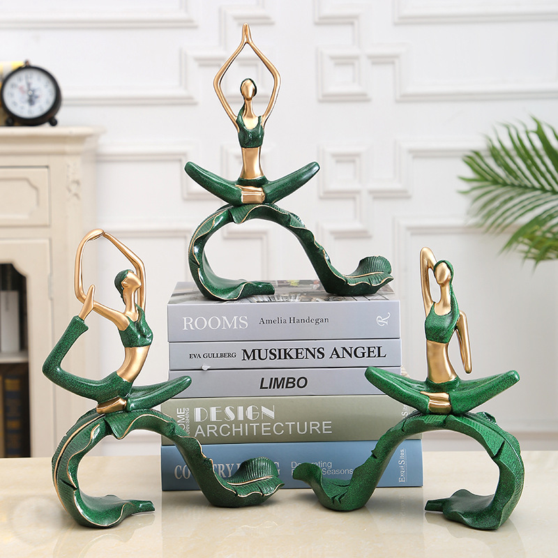 Nordic Yoga Girl Living Small  - đánh giá và giá Home Gym Yoga Room